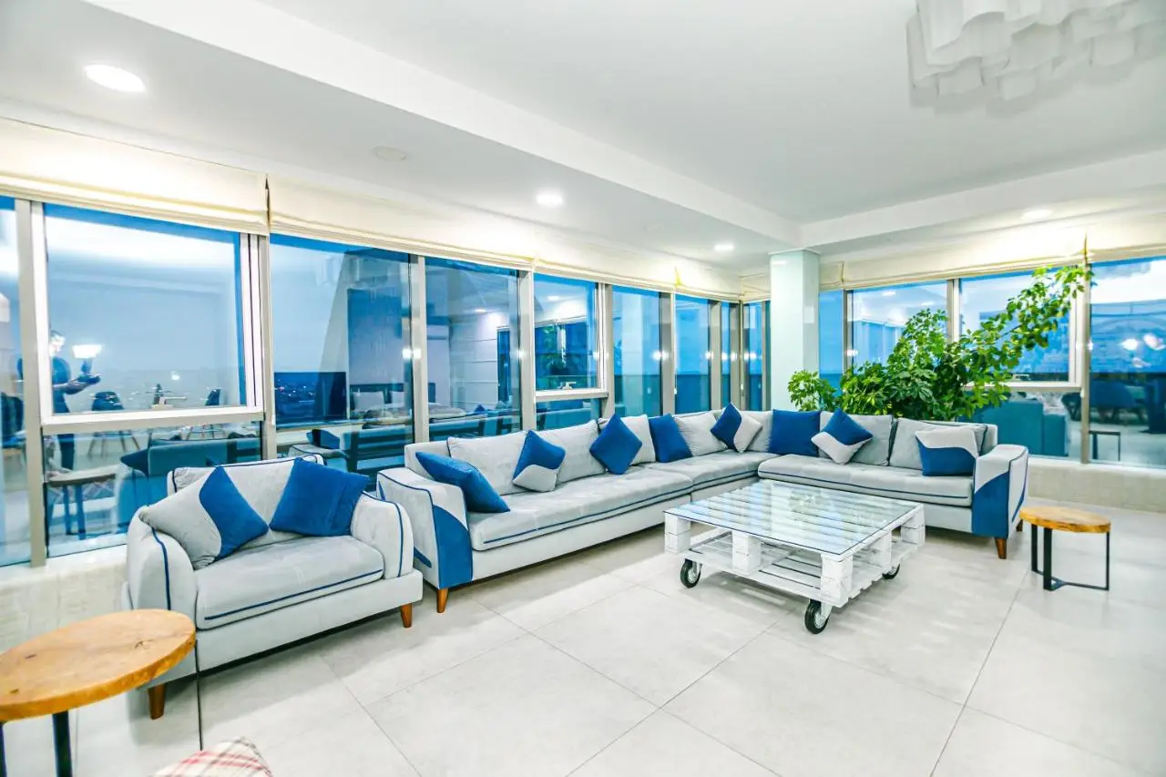 LUXURY SKY Apartment MEGAFUN Residance