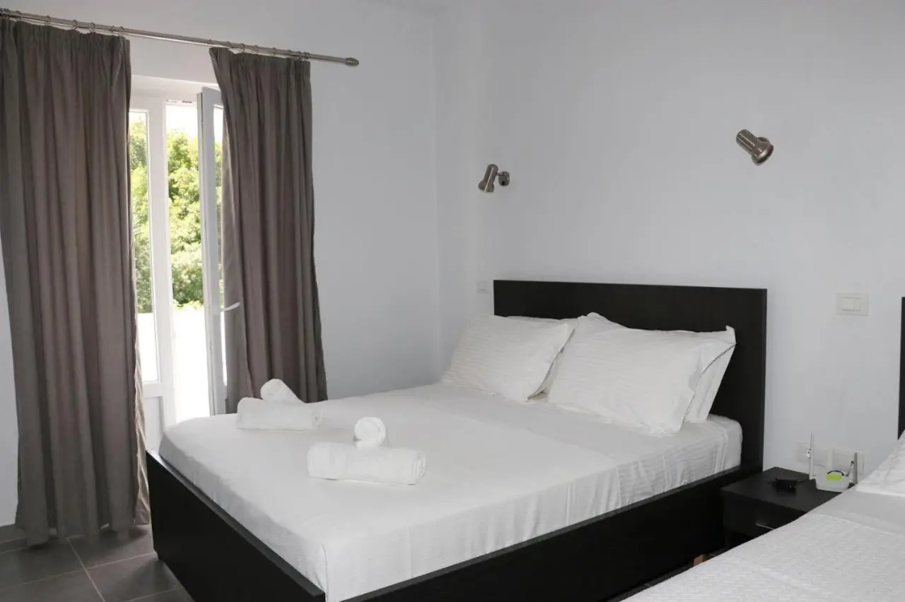 Hotel Velipoja Village