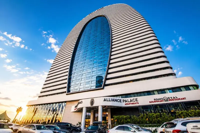 Sunshine Signature Apartments in Alliance Palace