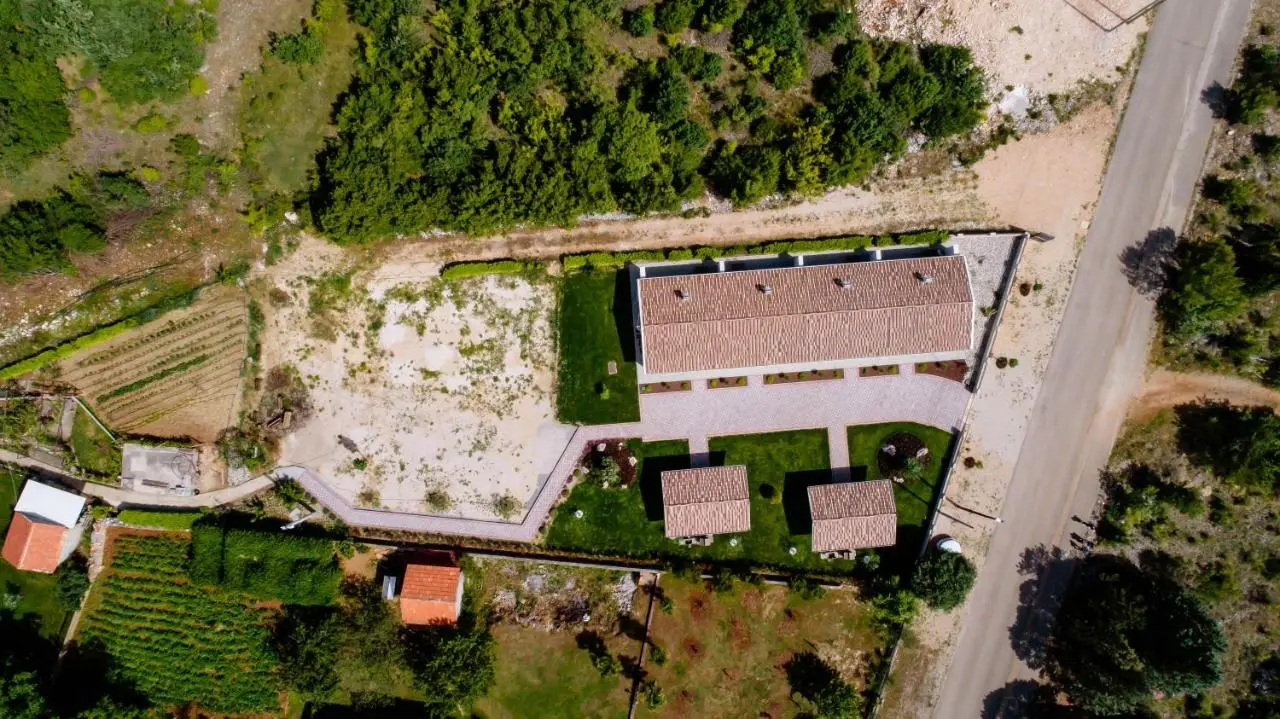 Apartments Slapovi
