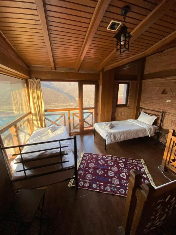 Hotel Ananuri