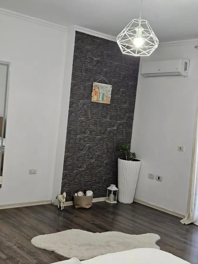 MAin Apartment