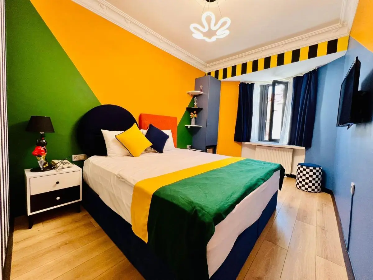 Apex Hotel