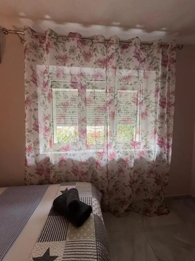 Downtown Deluxe Apartment