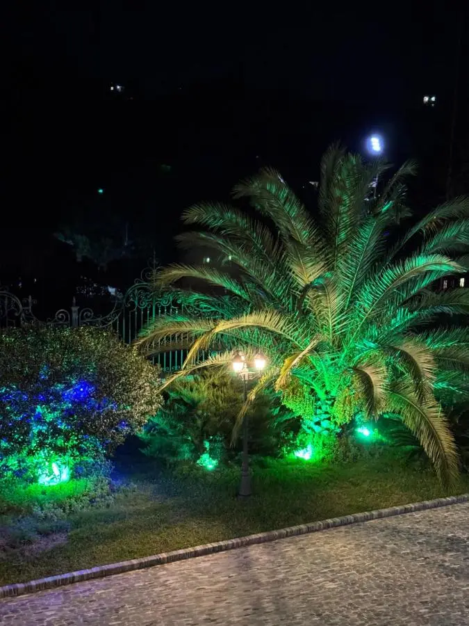 Green villa panorama