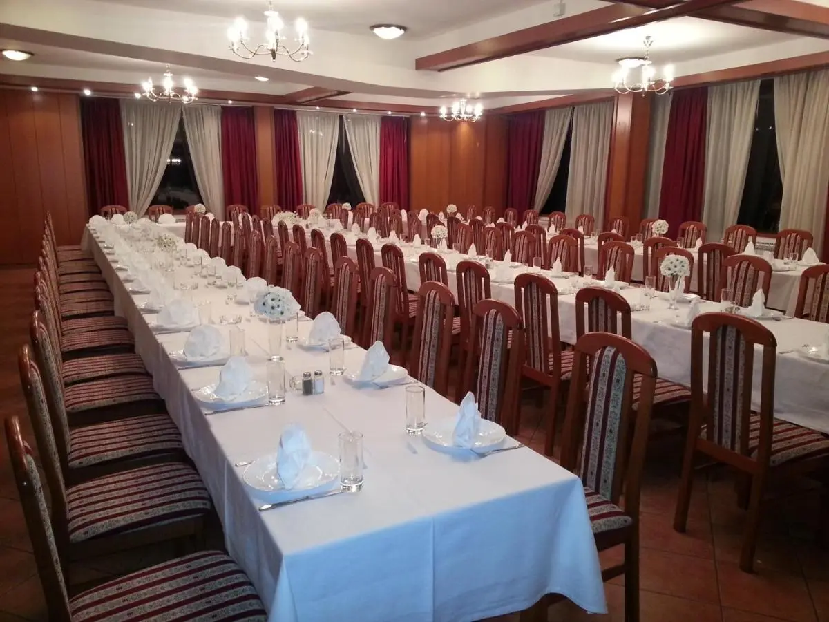 Hotel Damis