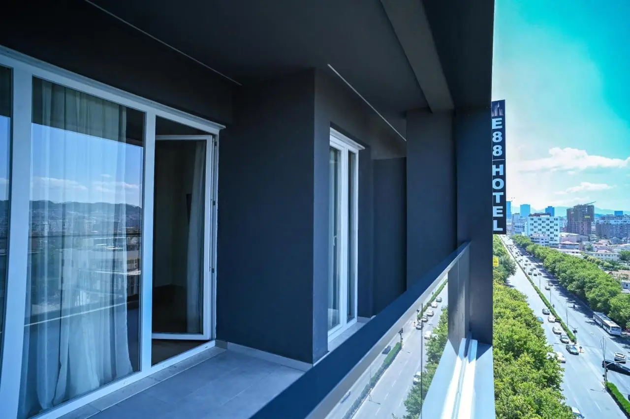 E-88 Hotel