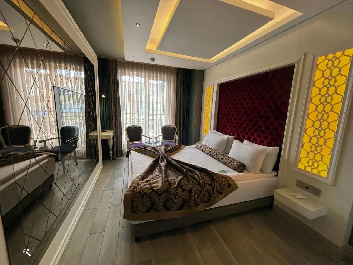 Hotel Zade