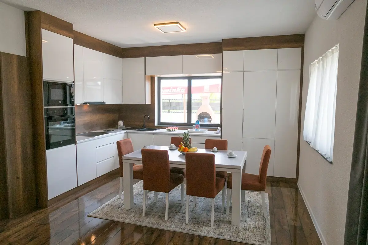 Holiday Homes Libera