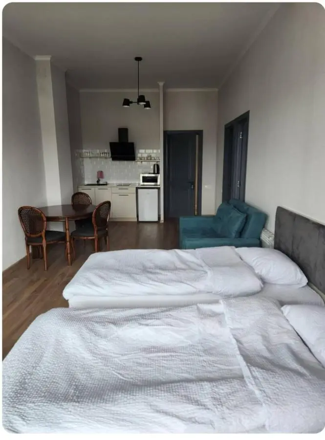 Seventh Floor Apartment