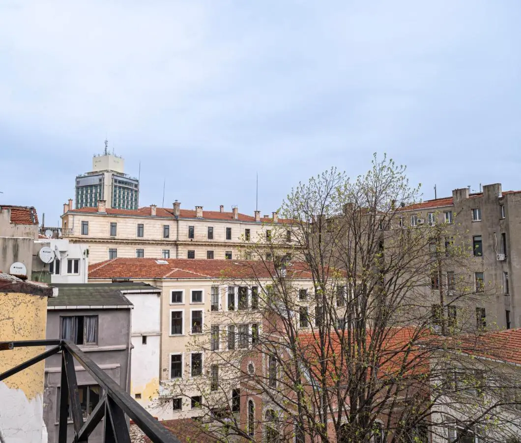 Nine Rooms by taksim