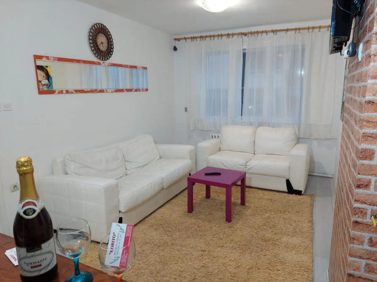 Apartments Bobito
