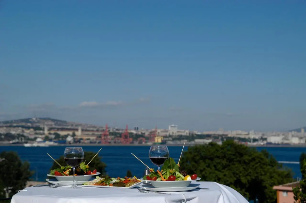 Hippodrome Hotel
