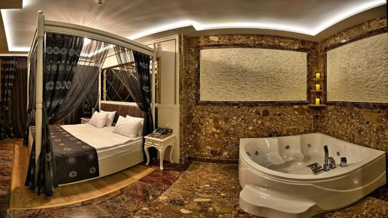 Samir Deluxe Hotel
