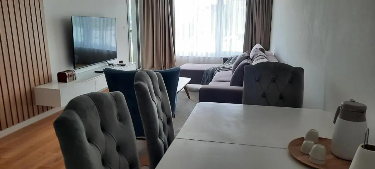 River Walk Sarajevo - Layan Apartment