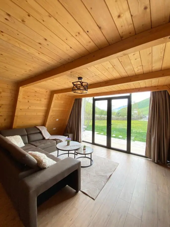 Monark Villas