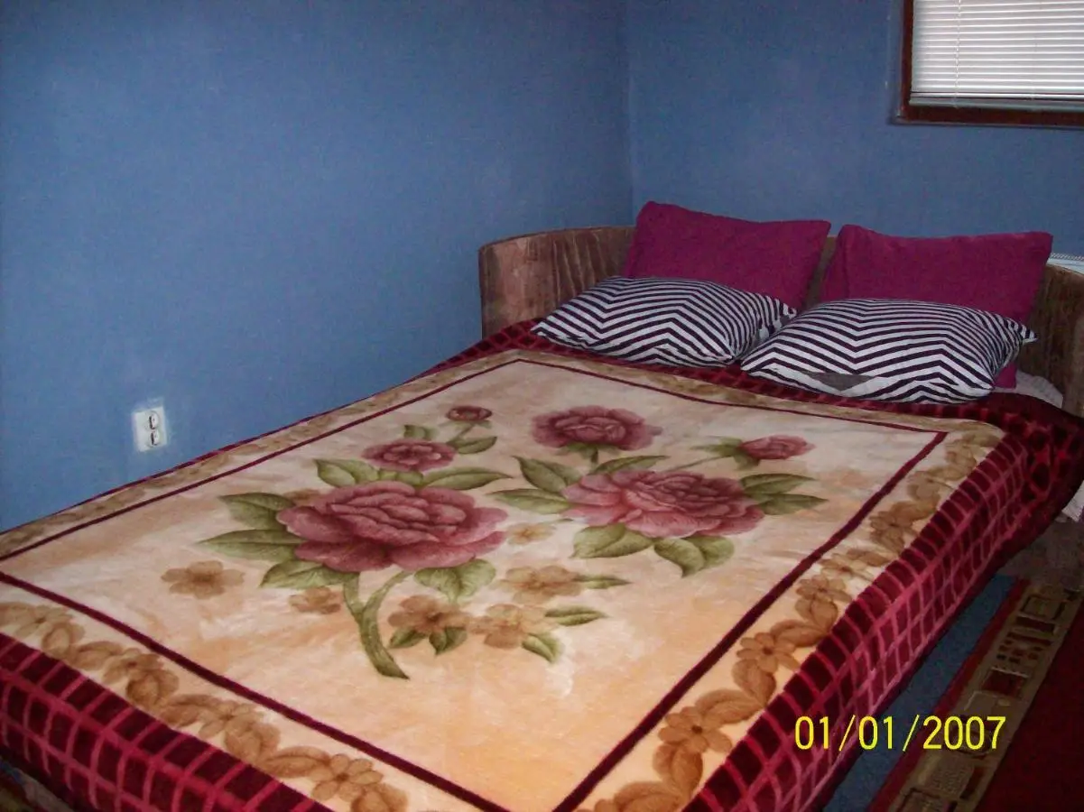 Room Apartments Stari Konak