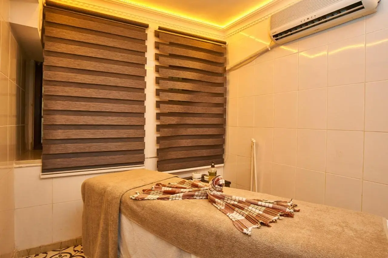 Amber Hotel & Spa