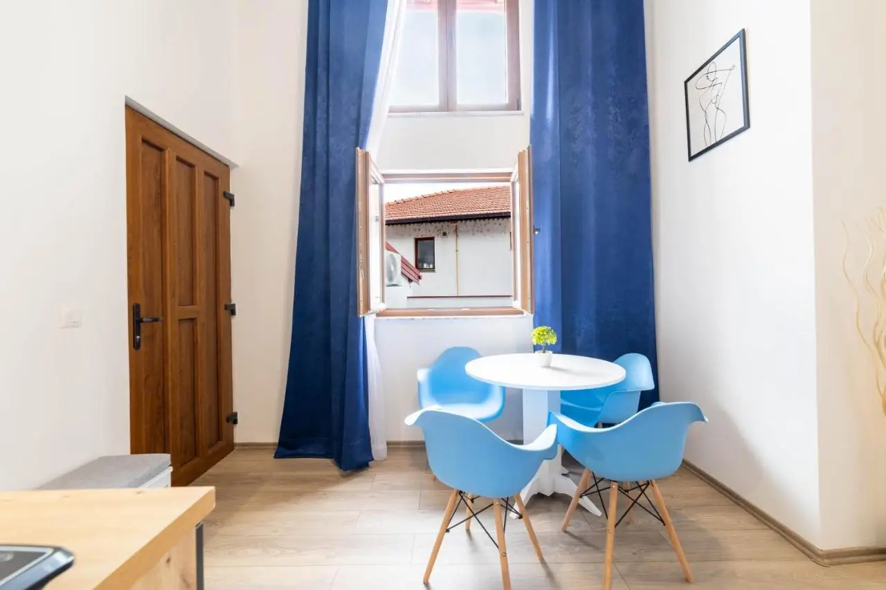 Old Town Toplik Design apartments