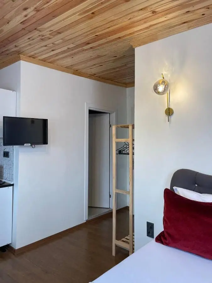 PANORAMA CITY SUITE