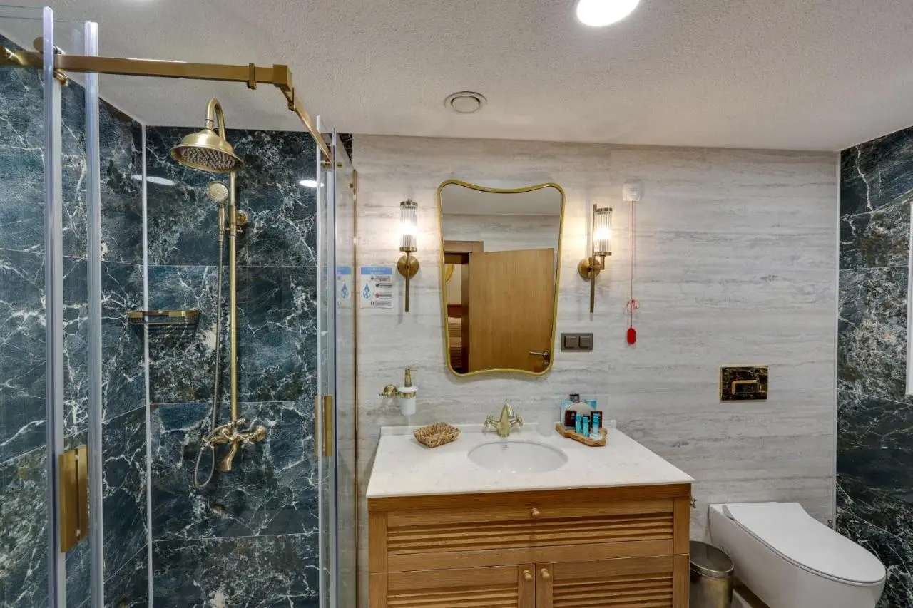 Silk Road Museum Hotel