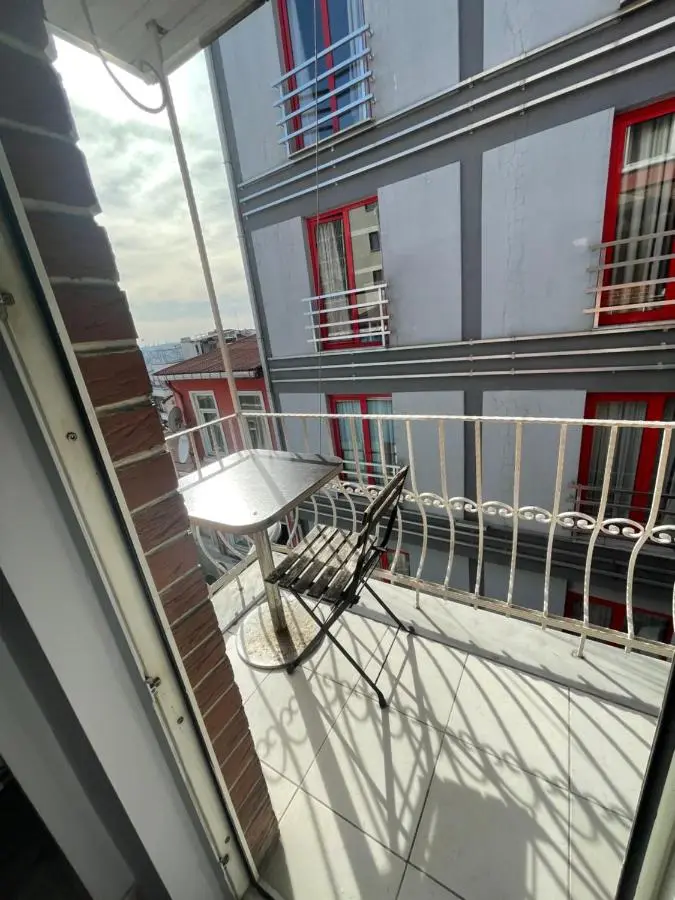 Taksim Rain Suite