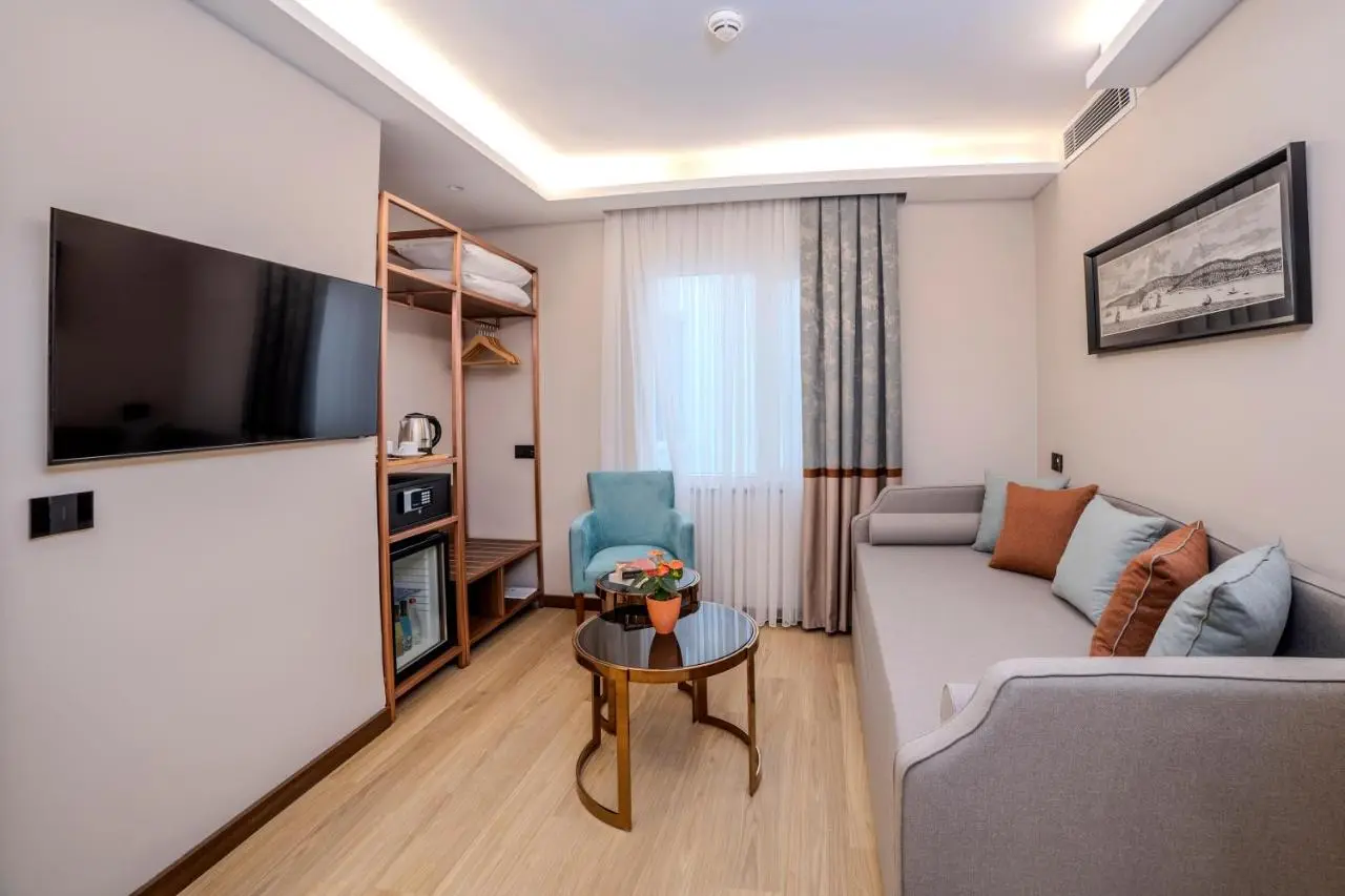 Grand Hilarium Hotel
