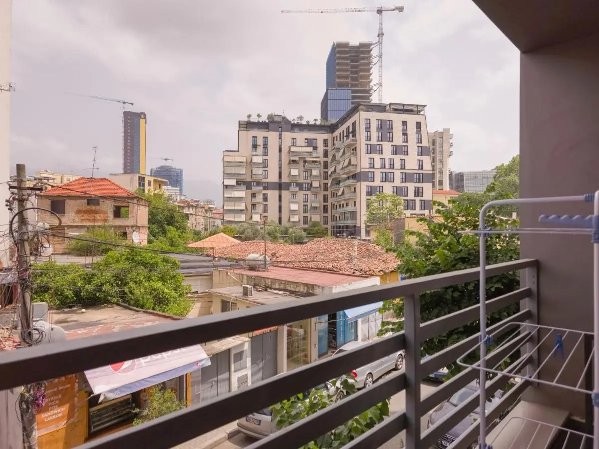 PIN Apartments - 3 Min to Skanderbeg