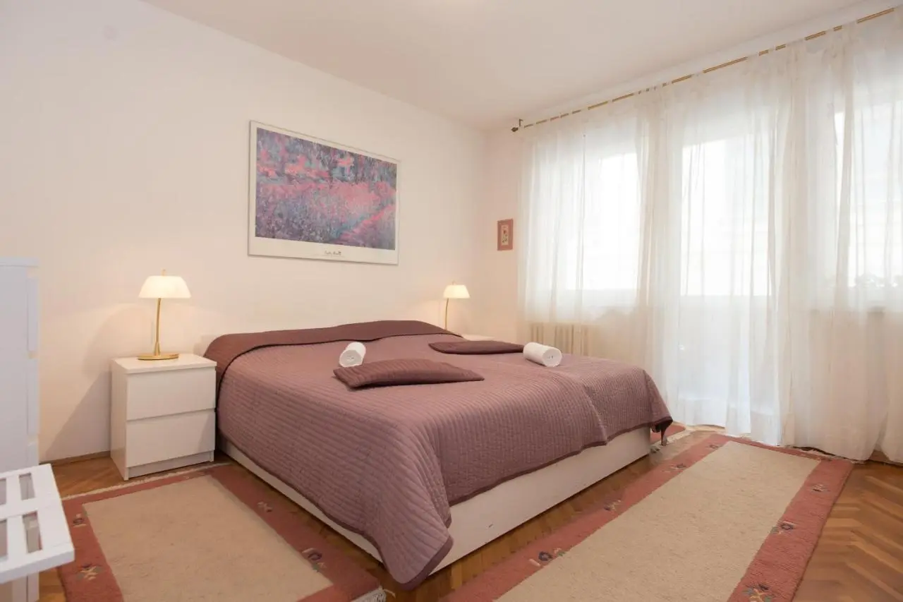Apartment Gloria