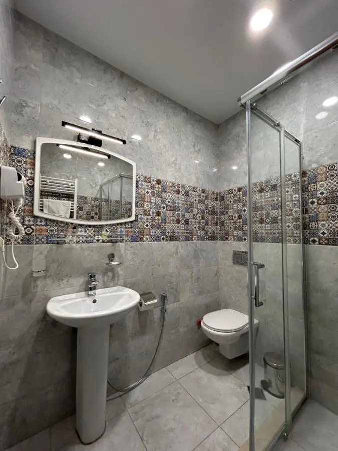 10 KEYS Boutique Hotel