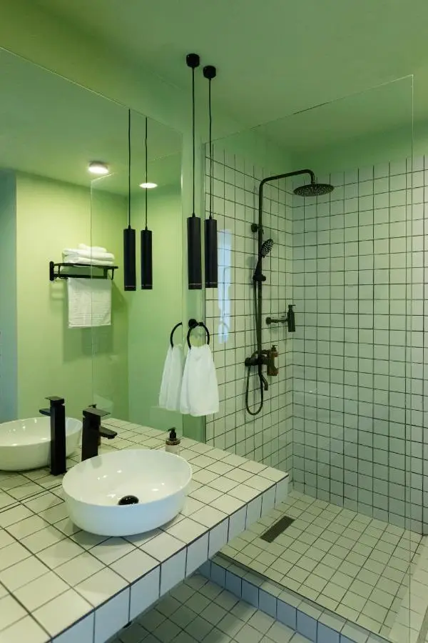 Castor & Pollux Hotel