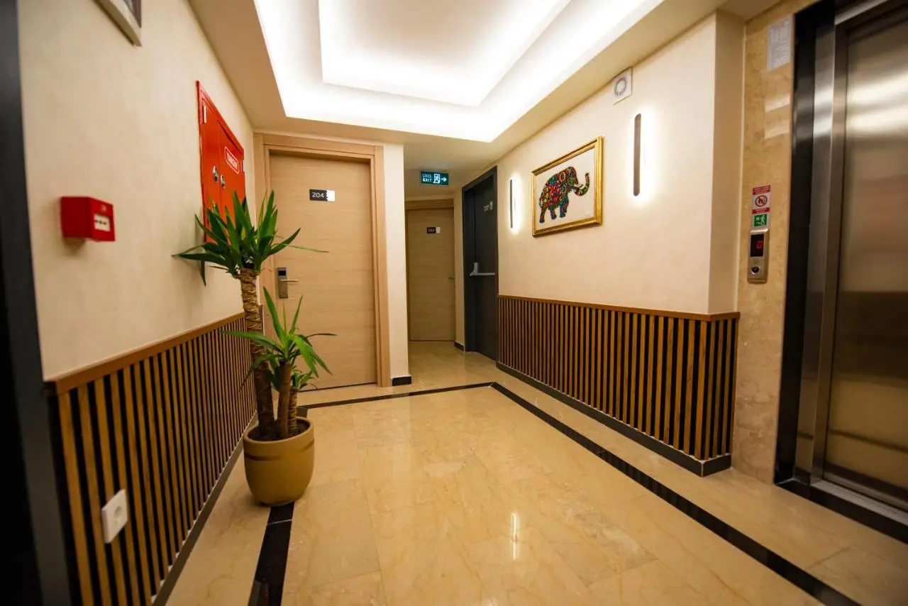 Vera Life Hotel