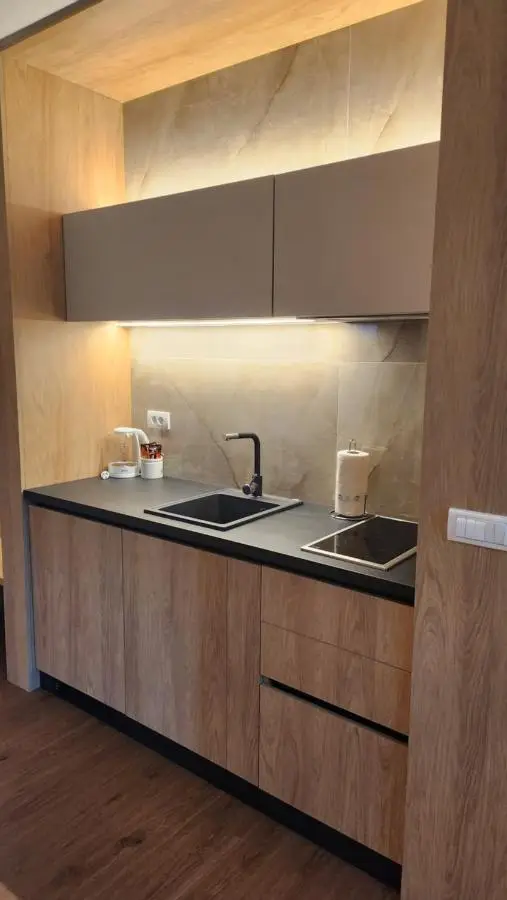 Apartmani Dobrinja - Free parking