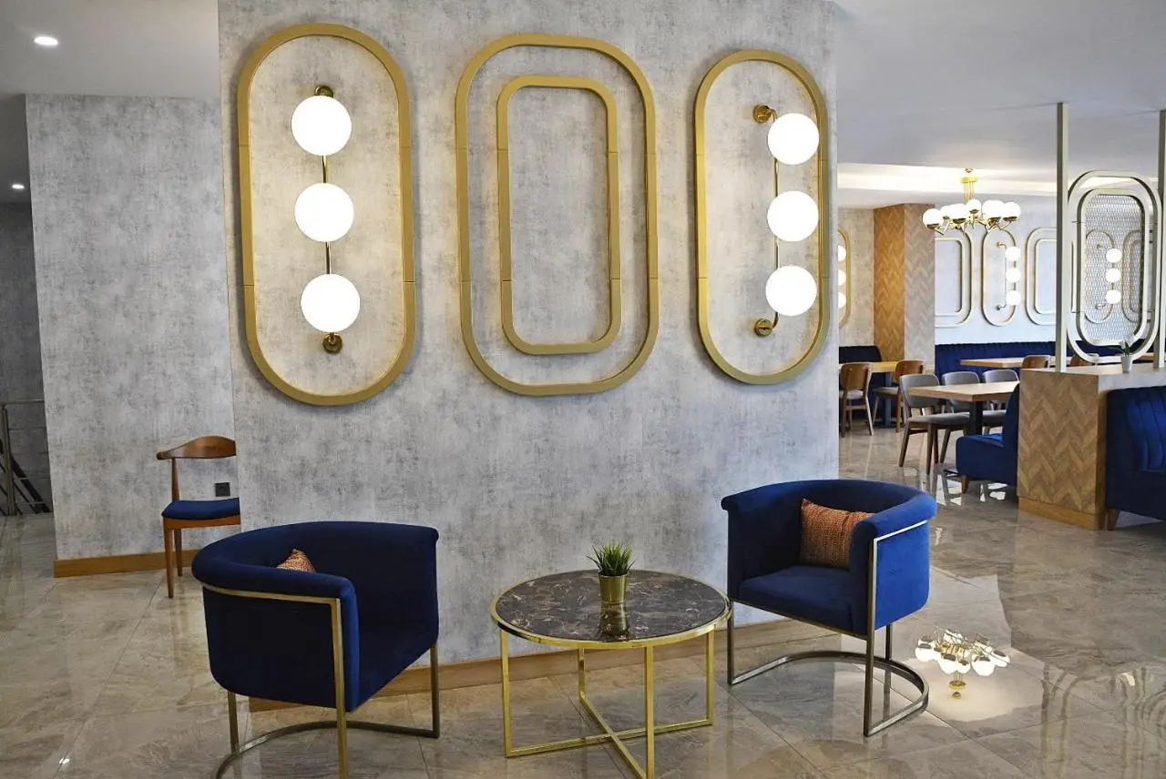 61 Park Hotel