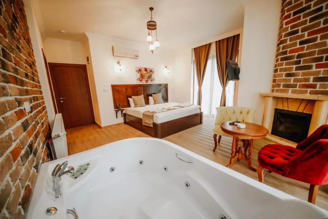 Sea House Hotel