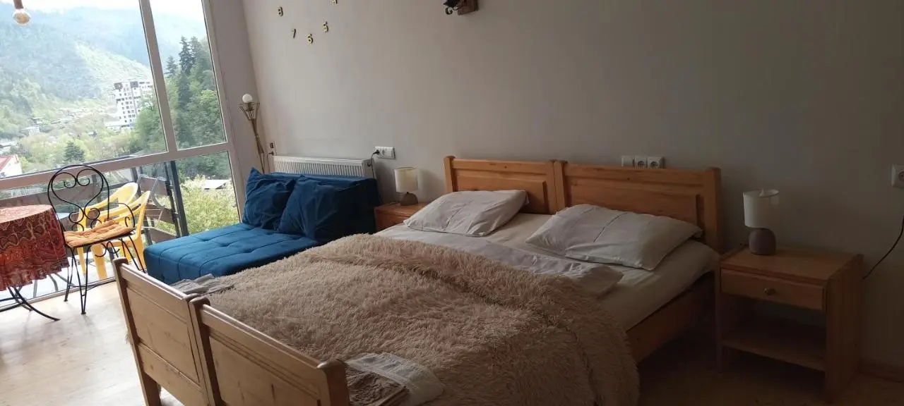 Tamara's apartment