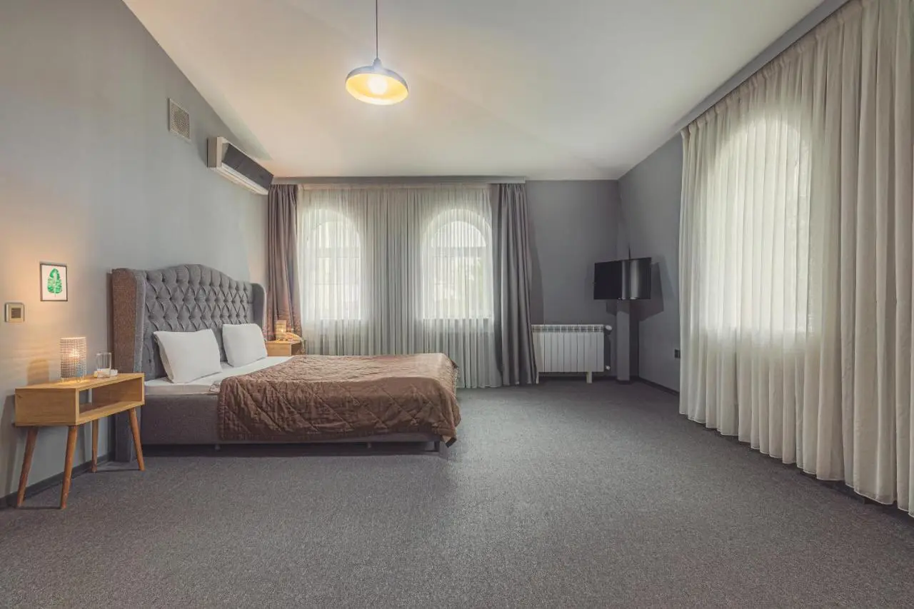 Maestro Hotel