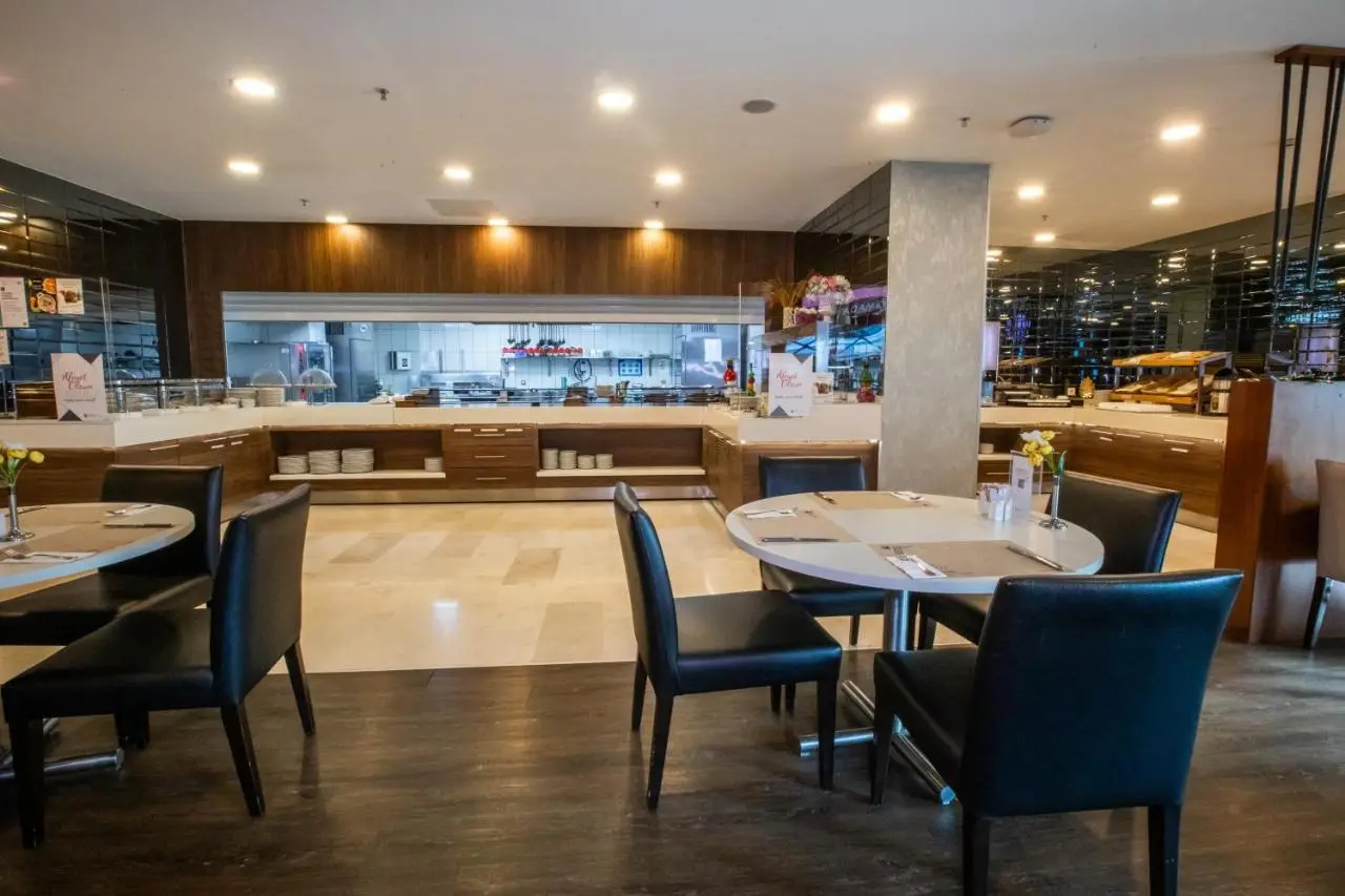 Ramada Encore Istanbul Kartal