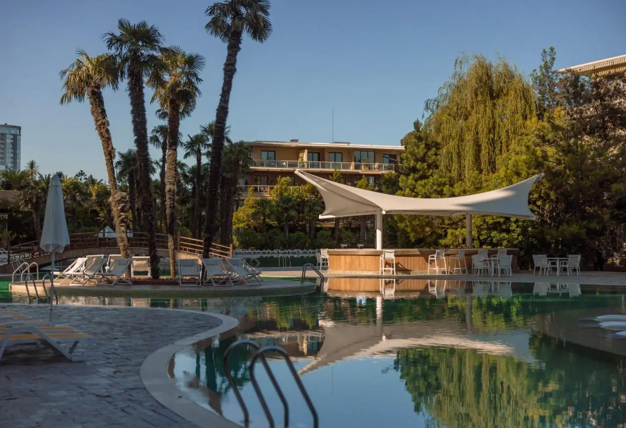 Dreamland Oasis Hotel Chakvi