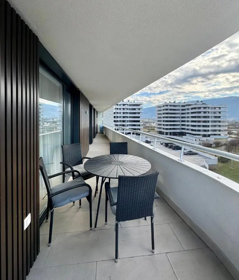 Lux Sarajevo Waves 2bdr apartment with private parking