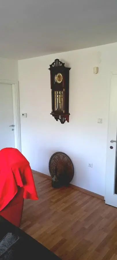 Cherry Apartment