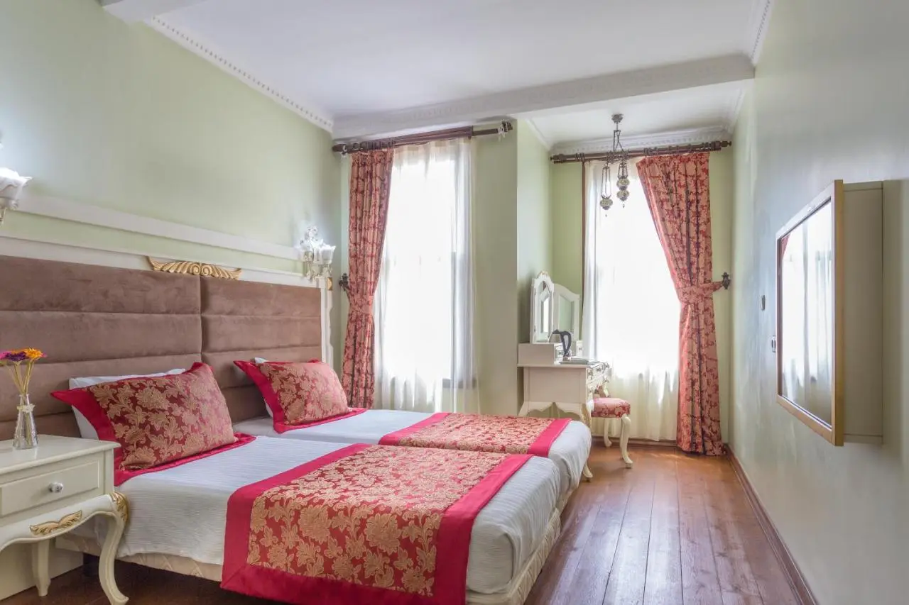Sphendon Hotel