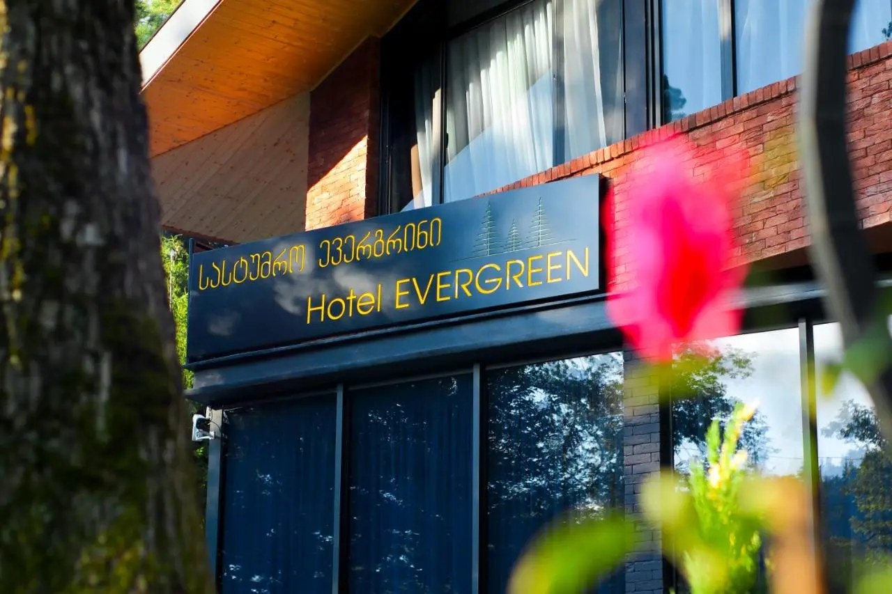 Hotel Evergreen