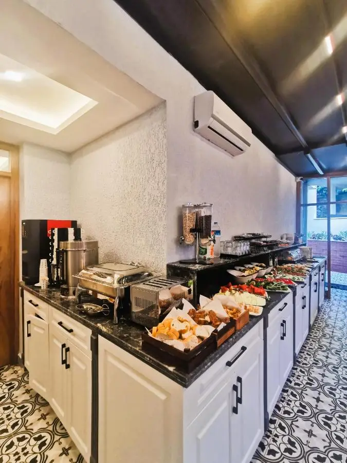 Luxx Garden Hotel