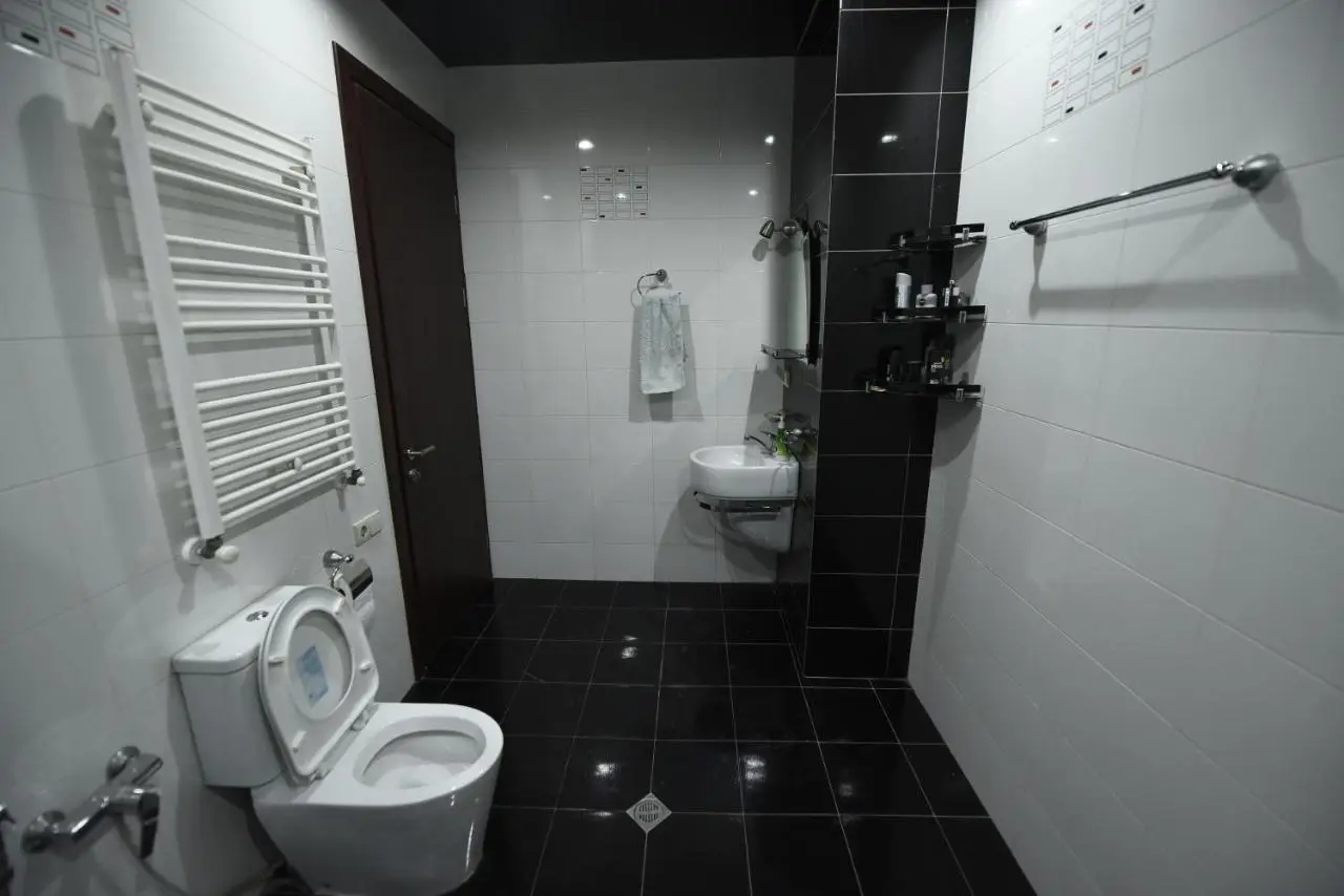 Family Hotel Avlabar