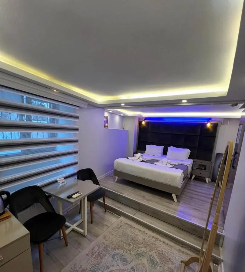 GALATAGREENAPPLEHOTEL