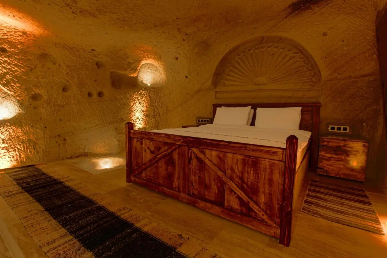 Babili Cappadocia Cave