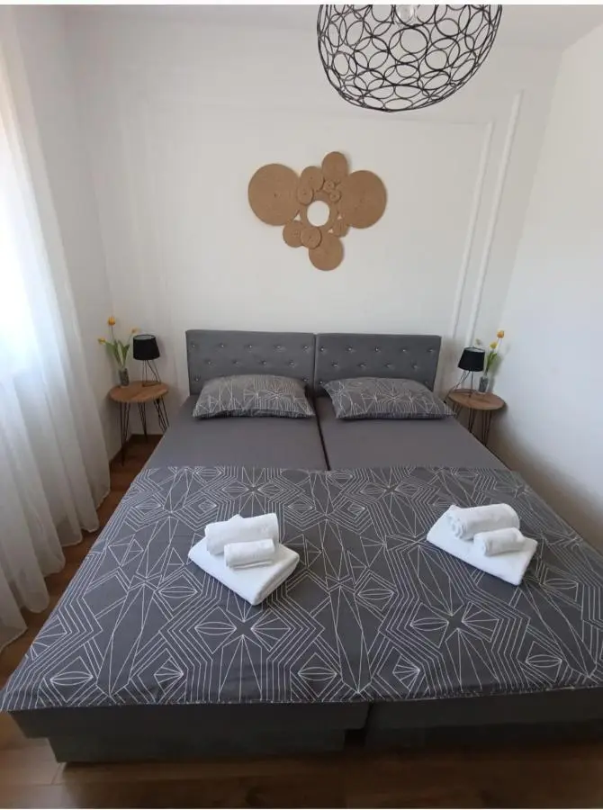 Luna APARTMANI