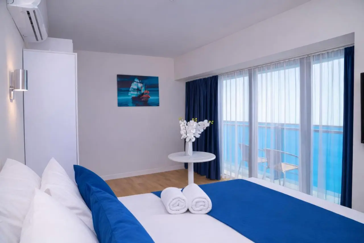 Panoramic Horizon Aparthotel in Orbi City Batumi