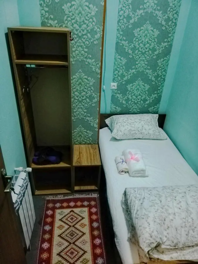Hostel Violet